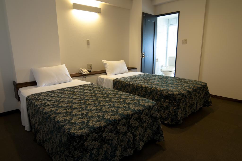 Morimar Resort Hotel Yomitan Room photo